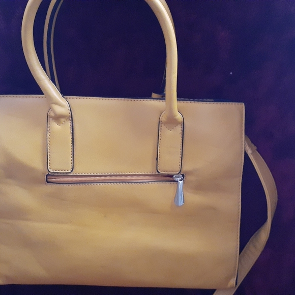 Purse - Picture 2 of 3